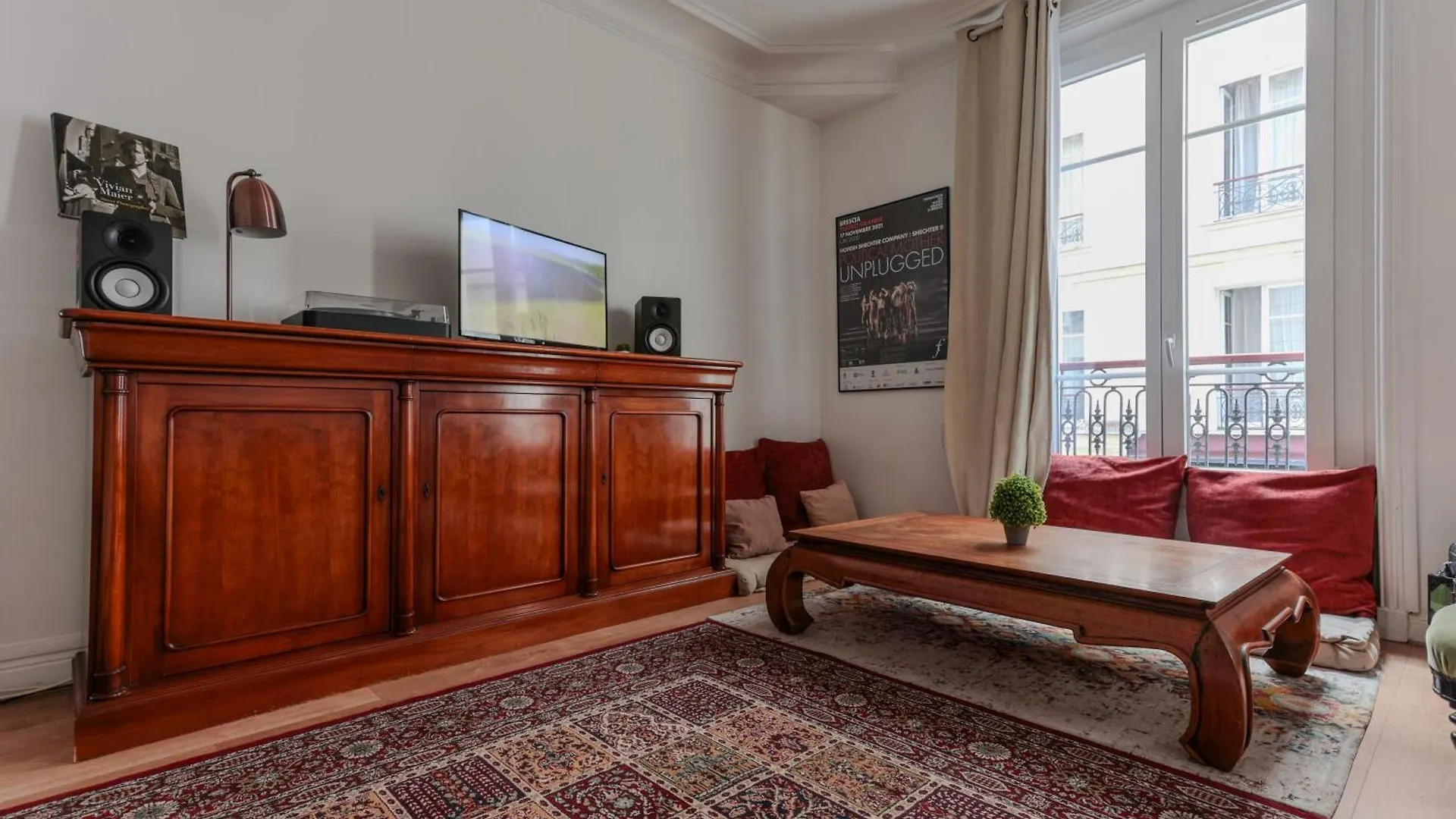 Apartment Bel Appartement Proche Palais Des Glaces Et Musee Grevin Republique Paris France